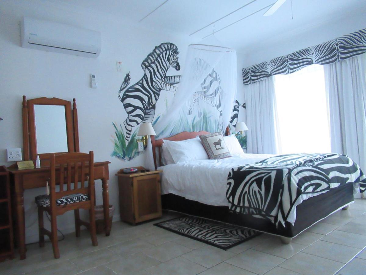 Bhangazi Lodge Bed & Breakfast St Lucia Exterior photo
